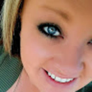 Meet your Posher, Cassie